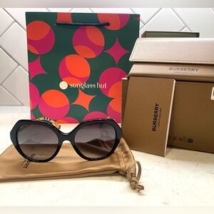 New Burberry Black w/ Grey Lens Style: Vanessa Sunglasses B4375  / BE4375